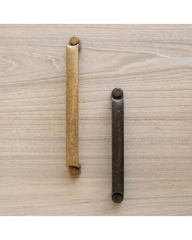 DUBLIN furniture handle design handle arranged vertically on light wood panel