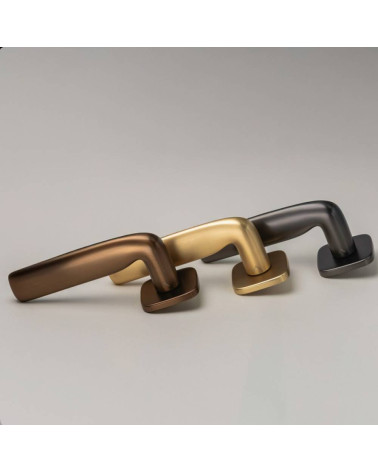 FLAT door handle design handle 3 colours lying on the floor