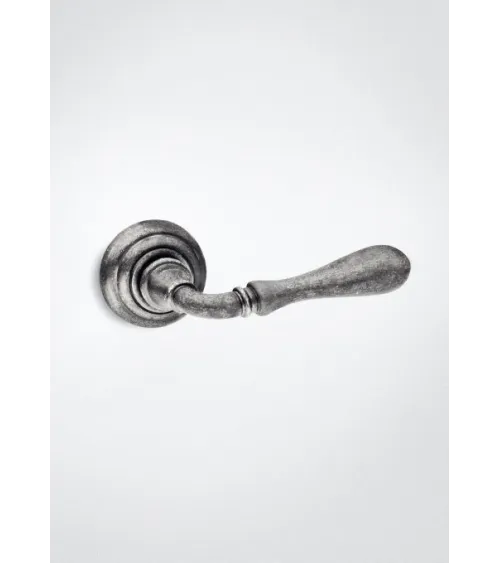 Mandelli Gou door handle design handle colour 2