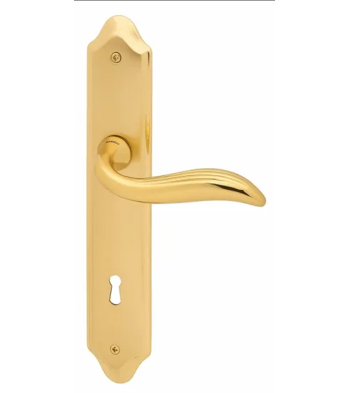 Mandelli Plisse door handle on long plate designer handle