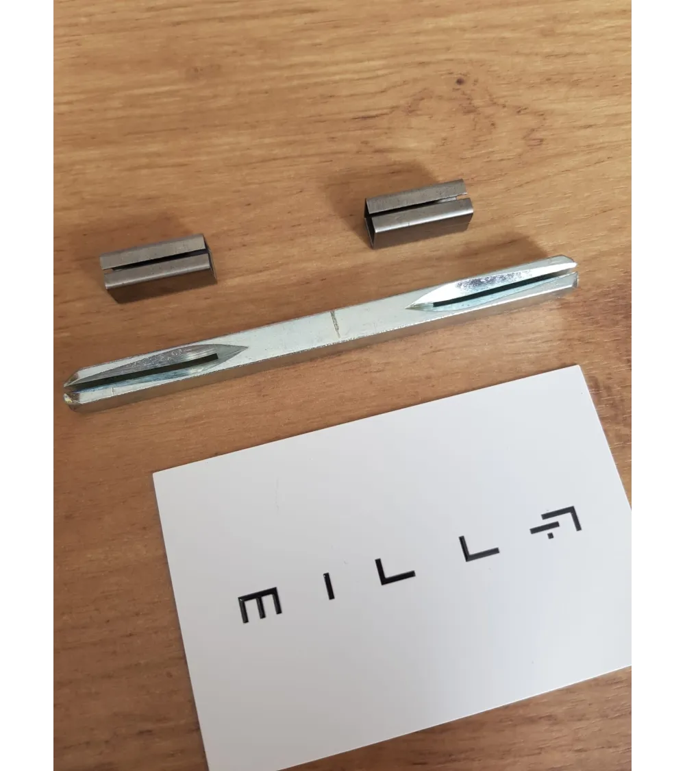 7mm x 100mm square spindle for door handle with 7/8mm adapter - design handle