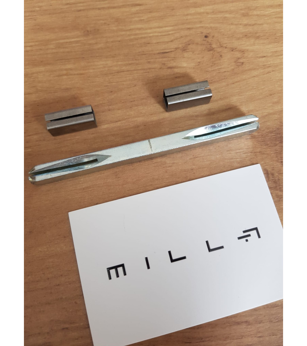 7mm x 100mm square spindle for door handle with 7/8mm adapter - design handle