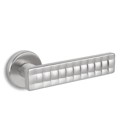 Modern and textured Ento Mabelle door handle design handle colour 2