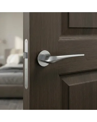 DALIA door handle on round backplate