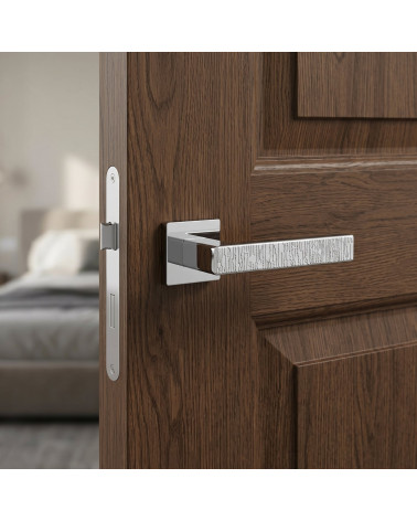 AMARYLIA polished chrome door handle