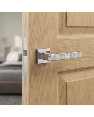 AMARYLIA polished chrome door handle