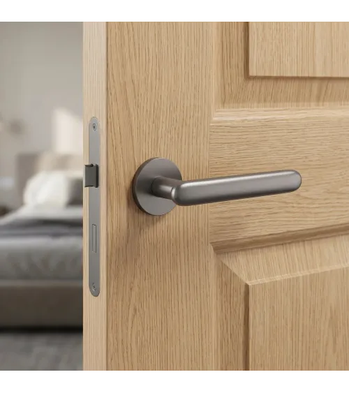 LARKA anthracite door handle design