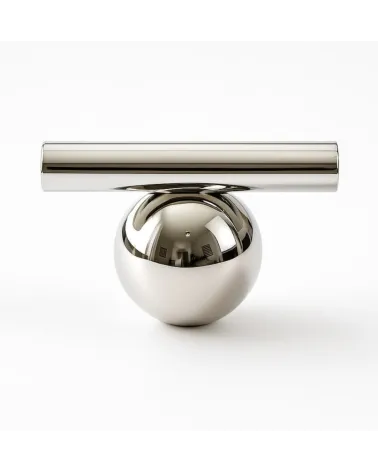 Furniture knob in shiny chrome brass, model 04