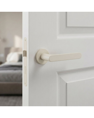 Ivory-coloured Creo door handles