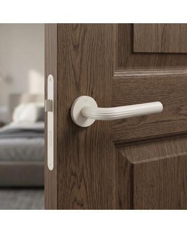 Frella ivory door handles
