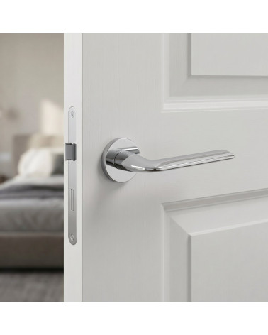 Polished chrome round STINGER door handles