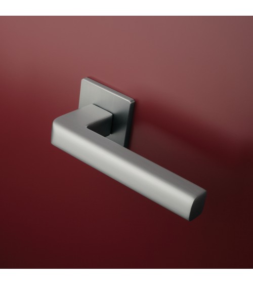 SALICE satin chrome door handle designer hardware