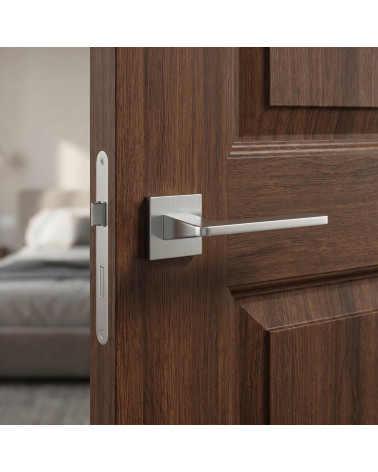 Satin chrome door handle OMA