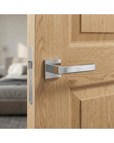 Polished chrome door handles MIIA