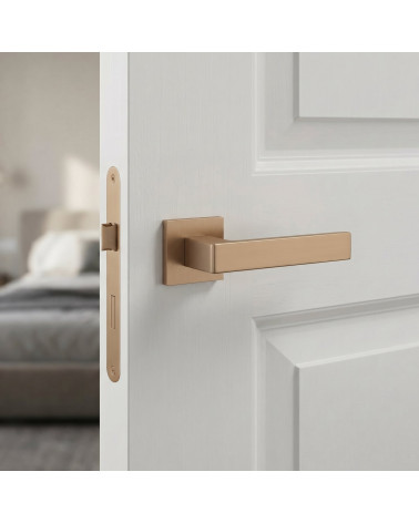 Light brown HIRA door handle