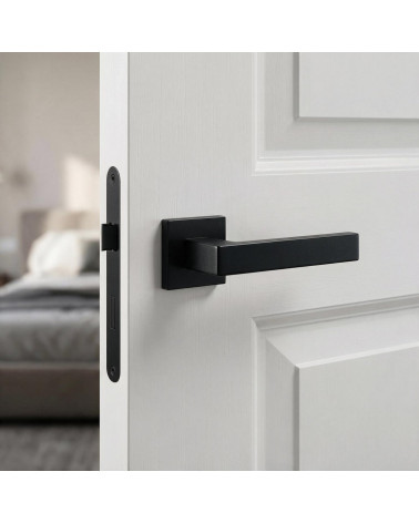 SULLA door handles in authentic and robust zamak