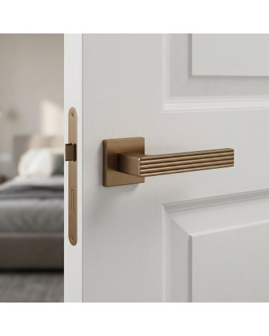 Copper-coloured Door Handle on square rose - FELICE Model