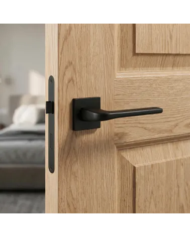 The classic square aluminium door handle in black