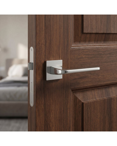 Brushed chrome door handle Solo