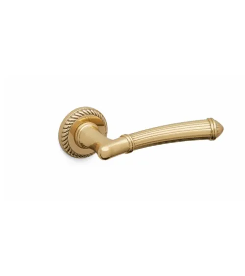 Polished gold Mandelli Aurora door handle design handle