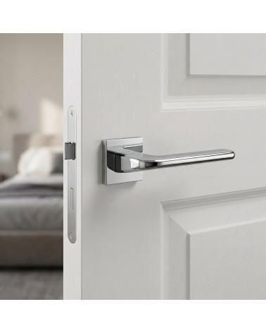 Luxurious and Refined Polished Chrome Door Handle - DIVO Model