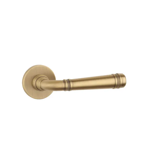 BERULA brass door handle
