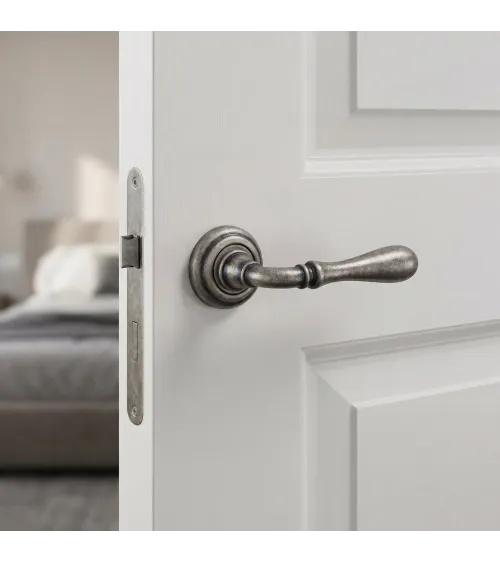 Mandelli Gou door handle design handle colour 2