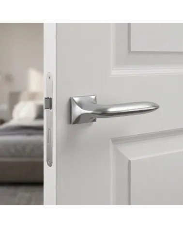 Satin Chrome Door Handle for a soft and subtle shine — GLADIOLA model