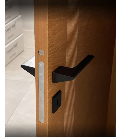 Black door handle LUPINA designer handle