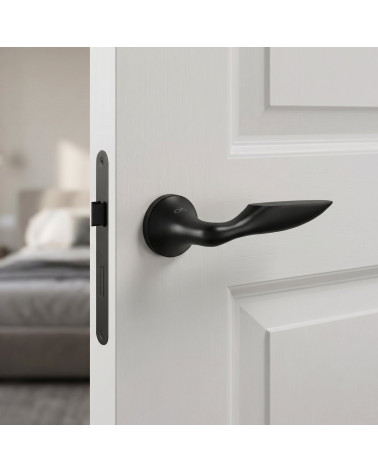 DOUCE zamak door handles