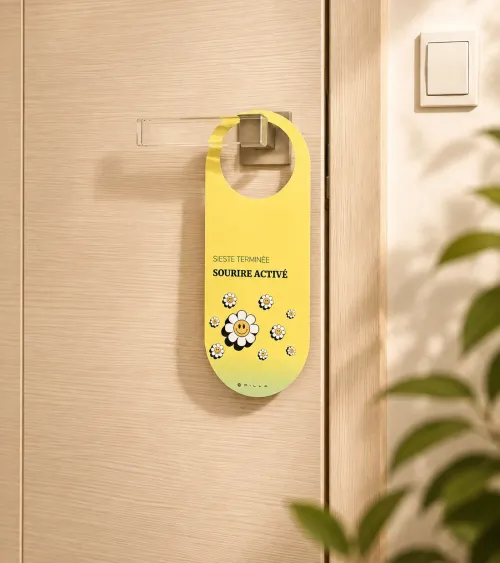 Double-sided door hanger Nap & Smile