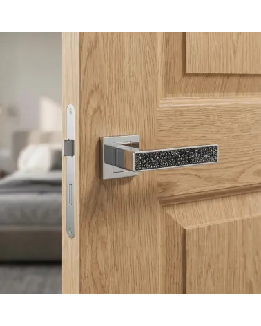GLAMOUR zamak door handles