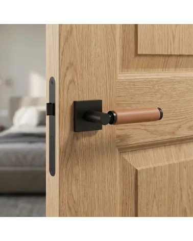 Brass and Light Leather Door Handle | Artisan Elegance