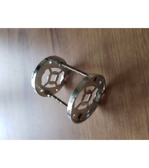 Four mounting adapters for door handles