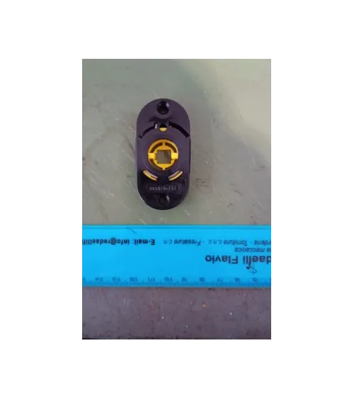 Window fixing system, mounting adaptors | MillaPoignees