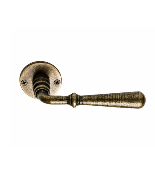 Iron lever handles on roses, aged brass finish – slim roses | MillaPoignees