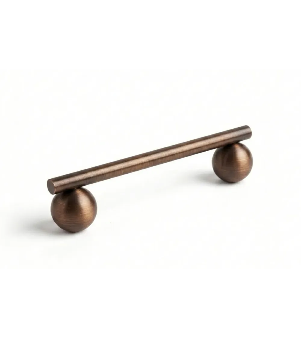 Modern brass cabinet pull handle, brown finish – Model 04 | MillaPoignees