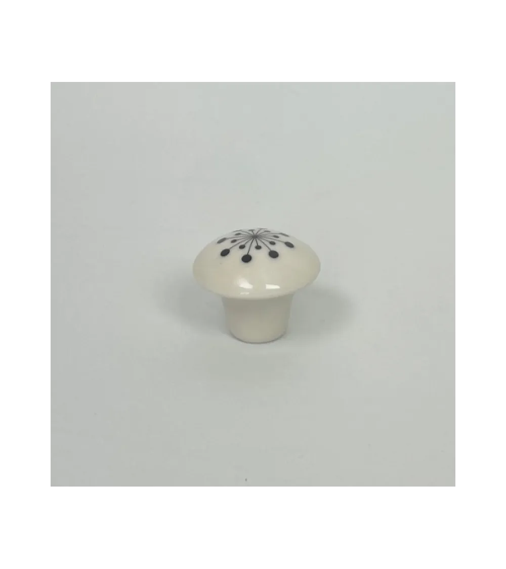 Flower porcelain furniture knob in black, size S – Anne Black