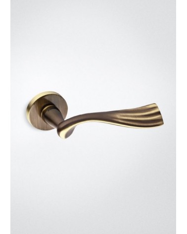Mandelli River door handle designer handle colour 4 mounted on a background