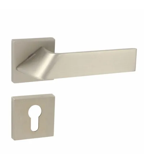 Buzz QR door handle with key rosette I - designer ironmongery