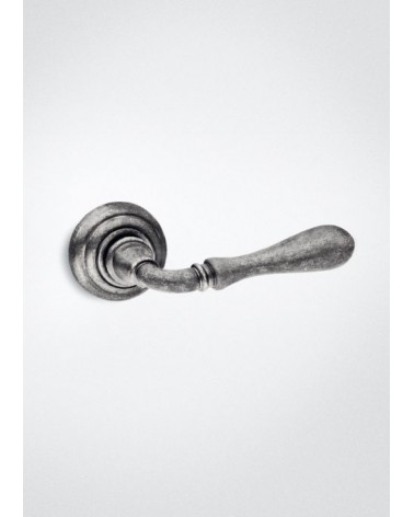 Mandelli Gou door handle designer handle colour 2 mounted on a plate