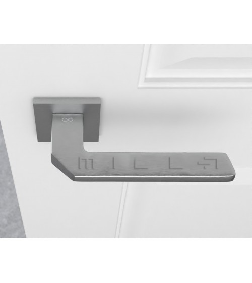 Satin chrome ETNA door handle design hardware