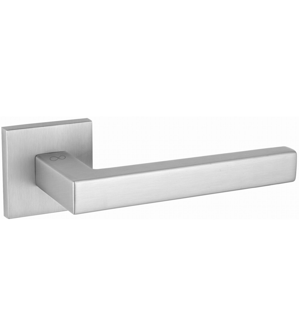 Line STELLA Q Door Handle - designer hardware
