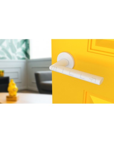 KALMIA round plate door handle design handle colour 4 angled top view mounted on a door