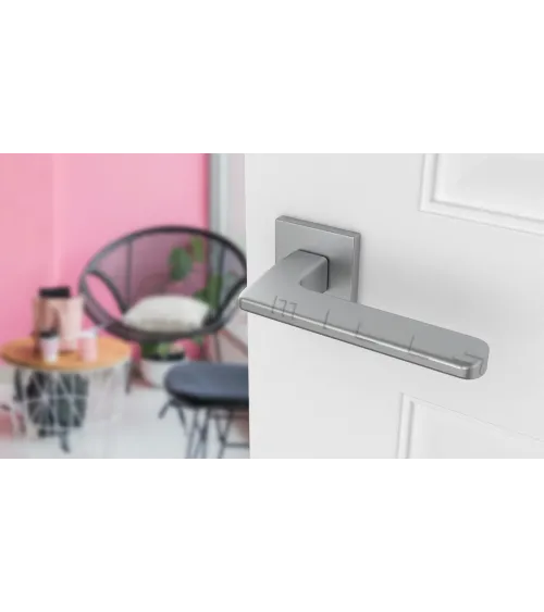 YUKA rectangular backplate door handle design handle colour 2