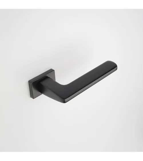 YUKA zamak door handle design handle