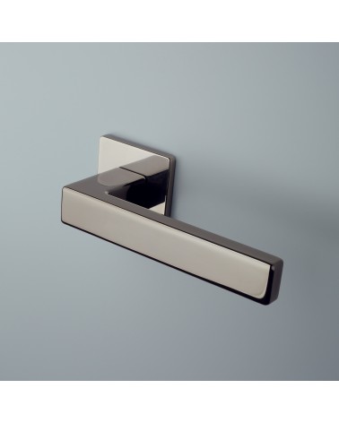 TILLIA zamak door handle designer handle mounted on a door
