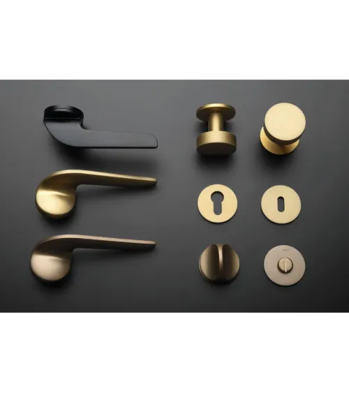 ORIGINALE door handle on DOWN concealed plate