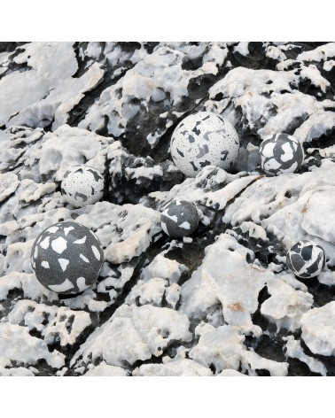 Concrete furniture knob - Urbi & Orbi Demenico Rocks Sphere - designer handle