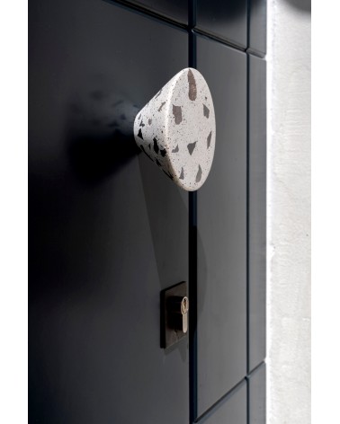 Concrete furniture knob - Urbi & Orbi Demenico Rocks Cone - designer handle